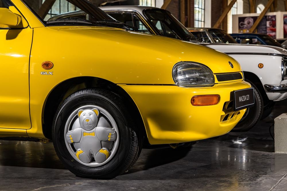Mazda 121 Goldy Haribo