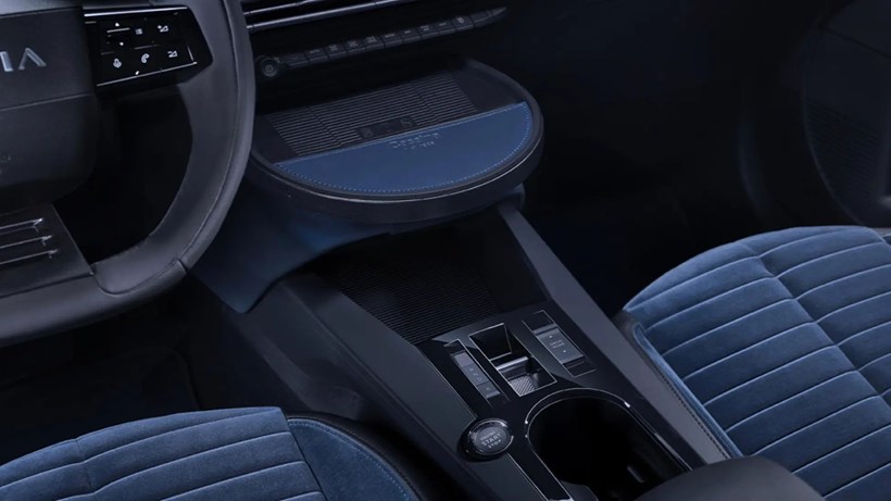 Lancia Ypsilon Cassina 2024