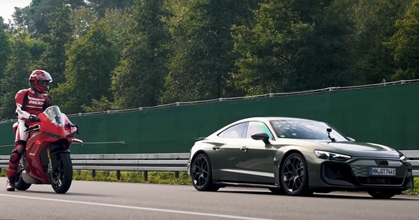 Μεγάλη κόντρα U-drag μεταξύ BMW M3 CS και Hyundai Ioniq 5 N (video) - εικόνα 1