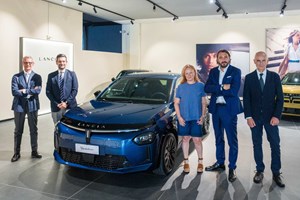 Επίσημο: Η νέα Lancia Gamma θα κατασκευάζεται στην Ιταλία - εικόνα 3