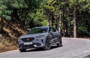 Ένας θηριώδης ταχυφορτιστής 450 kW από την Lotus-αντίπαλος του V3 της Tesla; - εικόνα 6