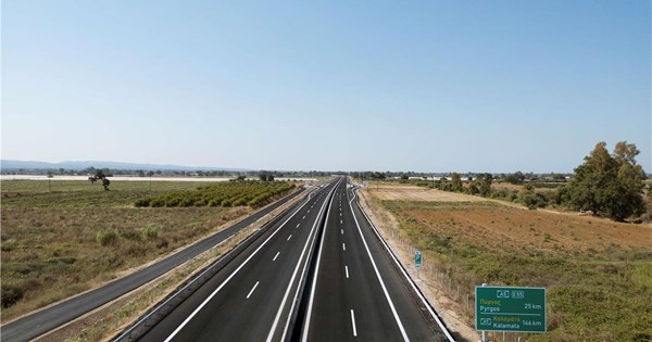 Η GM αποκαλύπτει μια Corvette όπως δεν την έχεις ξαναδεί - εικόνα 9