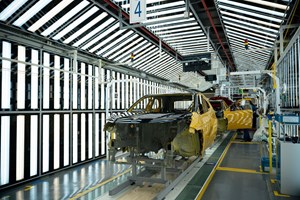 Δείτε πρώτοι το νέο κατάστημα Tesla της Αθήνας - εικόνα 8