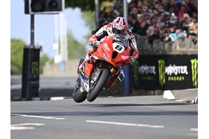 Πόσο κόστισε το χρώμα στο νέο Range Rover της Kim Kardashian - εικόνα 8