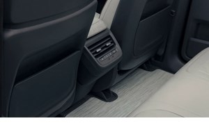 Σπάνια ειδική έκδοση-ποιο μοντέλο θα έχει καφετιέρα στον βασικό του εξοπλισμό - εικόνα 2