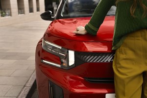 Volvo: Τα νέα συστήματα ασφαλείας βλέπουν όσα δεν βλέπει ο οδηγός (video) - εικόνα 7