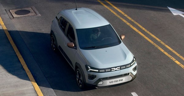 Το ρομπότ Tesla Optimus έμαθε πολεμικές τέχνες και προκαλεί τον Jared Leto (video) - εικόνα 4