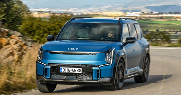 Kia: Αποκάλυψε ότι το EV4 παραγωγής θα μοιάζει πολύ με το concept - εικόνα 1