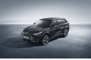 Το πρώτο ατύχημα στο Goodwood κόστισε 2,5 εκατομμύρια ευρώ (video) - εικόνα 5