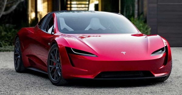Προσφορά εκατομμυρίων για τα τρία άθικτα Tesla Roadster που βρέθηκαν σε κοντέινερ - εικόνα 1