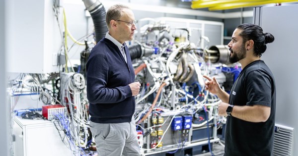 F1 GP Μ. Βρετανίας Κατατακτήριες: Η Mercedes κατέκτησε την πρώτη σειρά - εικόνα 9