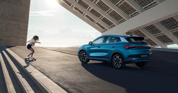 Αποκαλύφθηκε το MG Cyberster παραγωγής-πισωκίνητο και τετρακίνητο έως 536 ίππους (εικόνες) - εικόνα 6