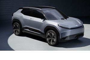 Αυτό είναι το απίθανο και πανάκριβο αυτοκινούμενο τροχόσπιτο της Brabus - εικόνα 7