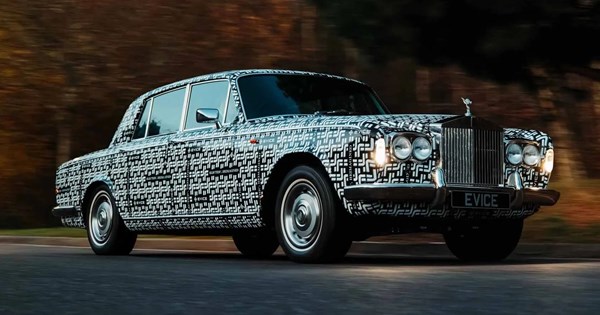 Κεντημένη στο χέρι η μοναδική Rolls-Royce Phantom Dragon - εικόνα 7