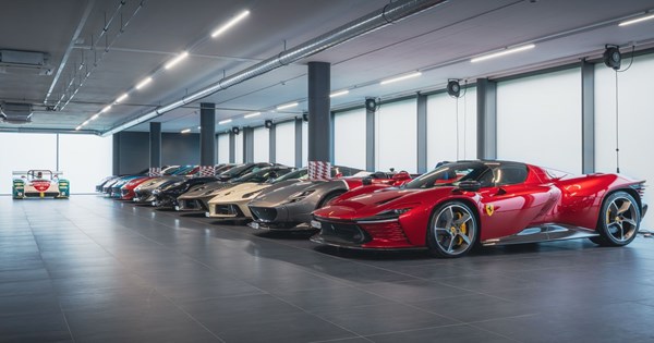 F1 GP Σιγκαπούρης: Άπιαστη η Mercedes, pole για Russell - εικόνα 5