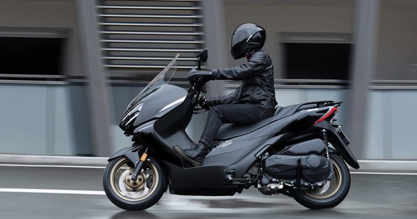 Στην Ελλάδα το νέο scooter Kymco AK 575 Premium-πόσο κοστίζει - εικόνα 8
