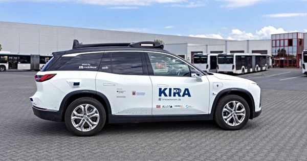 "Προσπερνάμε την Tesla": Γνωρίστε την Turing, την εταιρεία που υπόσχεται θαύματα στην αυτόνομη οδηγήση - εικόνα 1