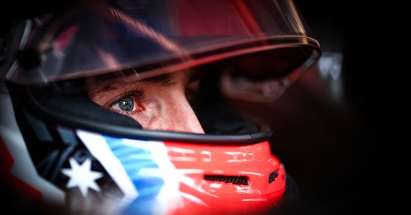 Teaser της Alpine για το νέο μοντέλο A390_β - εικόνα 2