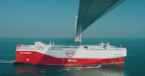 Ποιο ηλεκτρικό πούλησε 100.000 αυτοκίνητα στην πρώτη του χρονιά - εικόνα 6