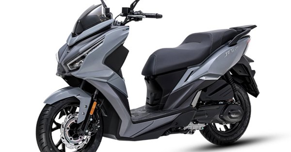 Ανανέωση για το retro-style σκούτερ Daytona Orama 125 - εικόνα 6