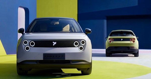 Τι συμβαίνει σε ένα τριπλό crash test ηλεκτρικών αυτοκινήτων (video) - εικόνα 4