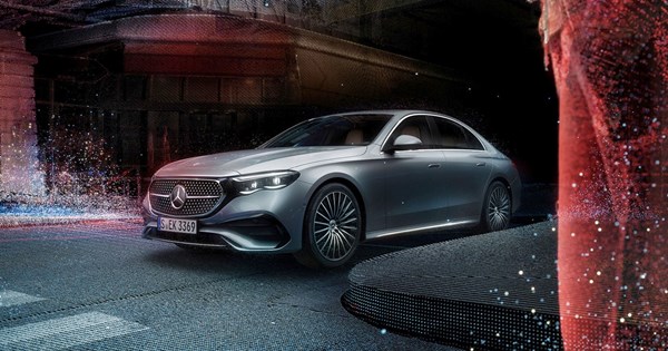 Δοκιμή Mercedes E300e: Με ισχυρά διαπιστευτήρια στο Star System - εικόνα 8