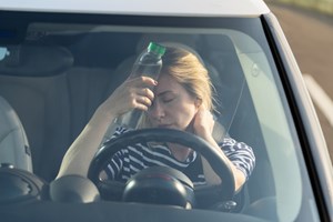 Γιατί ο αφυδατωμένος οδηγός κάνει ίδια λάθη με τον μεθυσμένο οδηγό και τον χρήστη ναρκωτικών - εικόνα 3