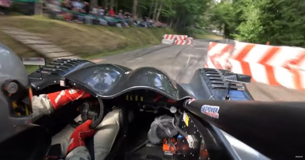 Στην Ελλάδα ηλεκτρικό hatchback που κοστίζει 22.000 ευρώ - εικόνα 2