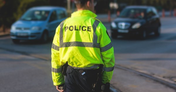 Ποια απαγόρευση θέλουν να επιβάλλουν οι Βρυξέλλες στις εφαρμογές πλοήγησης - εικόνα 1