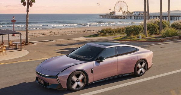 CEO μεγάλης κινεζικής φίρμας δήλωσε πως το FSD 14.2 είναι κοντά στο Επίπεδο 4 - εικόνα 1