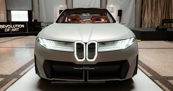 Έρχεται ο αντικαταστάτης της Mercedes EQC και αυτή τη φορά στοχεύει ψηλά - εικόνα 4