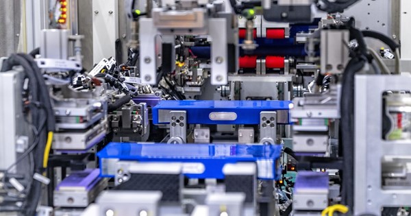 Η Ευρώπη πληρώνει 3.400 απολυμένους της Audi-Πακέτο ενίσχυσης για την γερμανική κρίση - εικόνα 2