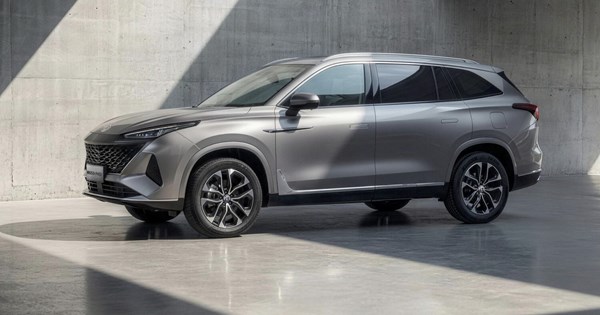 Η Ferrari Amalfi παραμένει πανέμορφη και ως ένα V8 cabrio 460 ίππων - εικόνα 8