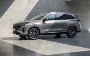 Η Ferrari Amalfi παραμένει πανέμορφη και ως ένα V8 cabrio 460 ίππων - εικόνα 8