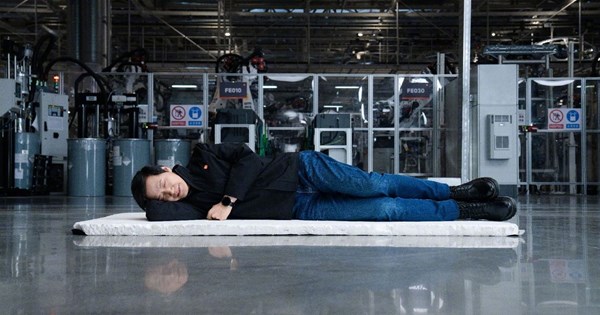 Γιατί Tesla Cybertruck και Cybercab δεν έχουν λογότυπο - εικόνα 1