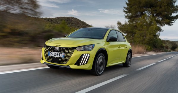 Ο Oliver Solberg μπορεί και με Ford Escort MKII. Δείτε μόνοι σας - εικόνα 4