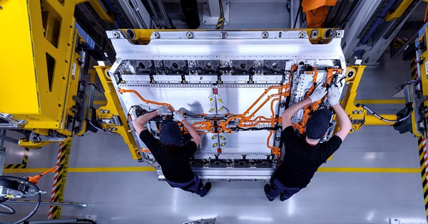 Γιατί πετρελαϊκή κολοσσός μιλάει με Tesla, Ford και VW - εικόνα 2