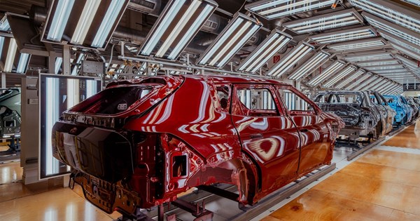 Leapmotor B05: Πότε κάνει πρεμιέρα το νέο ηλεκτρικό hatchback - εικόνα 7