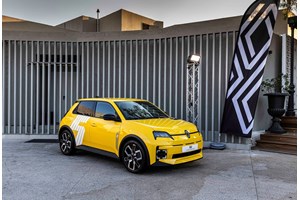 Στην Ελλάδα το νέο υβριδικό Renault Captur με 160 ίππους και καλύτερη τιμή - εικόνα 2
