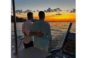 Video: To Tesla Cybertruck στόχος ακτιβιστών στη Γερμανία - εικόνα 5