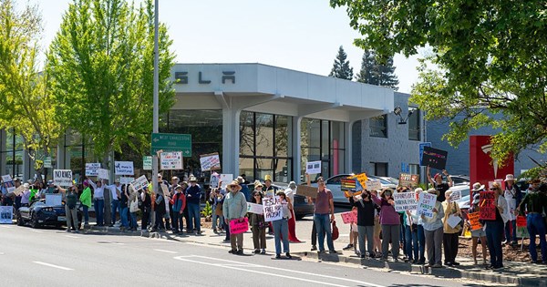 Mεγάλη επιστροφή στην κορυφή: Η Tesla πέρασε ξανά την BYD στα ηλεκτρικά - εικόνα 6