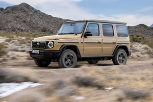Mercedes SL Mythos: Το αυτοκίνητο που θα αποκαλυφθεί σε λίγους και εκλεκτούς - εικόνα 1