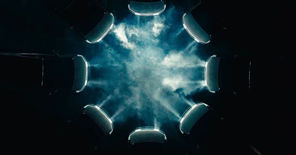 Τι συμβαίνει σε ένα τριπλό crash test ηλεκτρικών αυτοκινήτων (video) - εικόνα 6