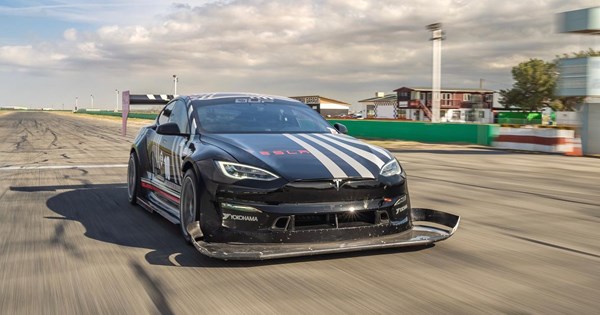 Video: Μονοθέσιο στο Indy500 πέφτει στον τοίχο με 300 km/h - εικόνα 6