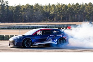 Eντυπωσιακό restomod μιας Ferrari από τον σχεδιαστή της Caterham (εικόνες) - εικόνα 8