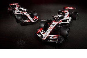 Η κίτρινη Ferrari Enzo που "τίναξε" τα ταμεία-Με πόσα εκατομμύρια ευρώ έσπασε ρεκόρ - εικόνα 4