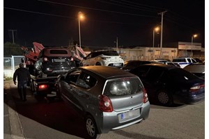 Διάσημος μποξέρ έκανε δώρο γενεθλίων στον εαυτό του δύο Rolls-Royce (video) - εικόνα 6