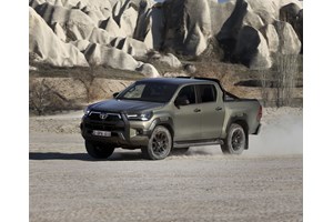 Yangwang U7: Νέο πολυτελές sedan από την Κίνα - εικόνα 8