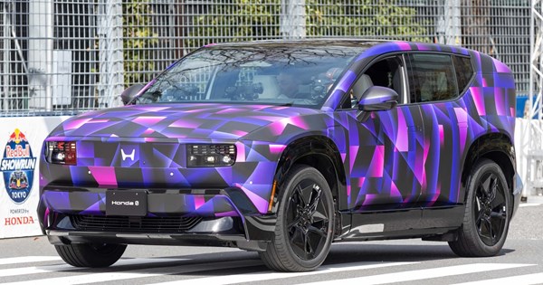 Πώς το Tesla Cybertruck έσωσε οδηγό από κατολίσθηση (video) - εικόνα 2