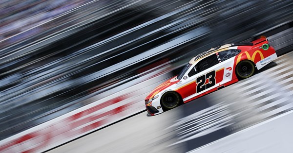 Πωλείται η BMW 850i του Michael Jordan-με χειροκίνητο κιβώτιο και "σωστή" πινακίδα - εικόνα 2